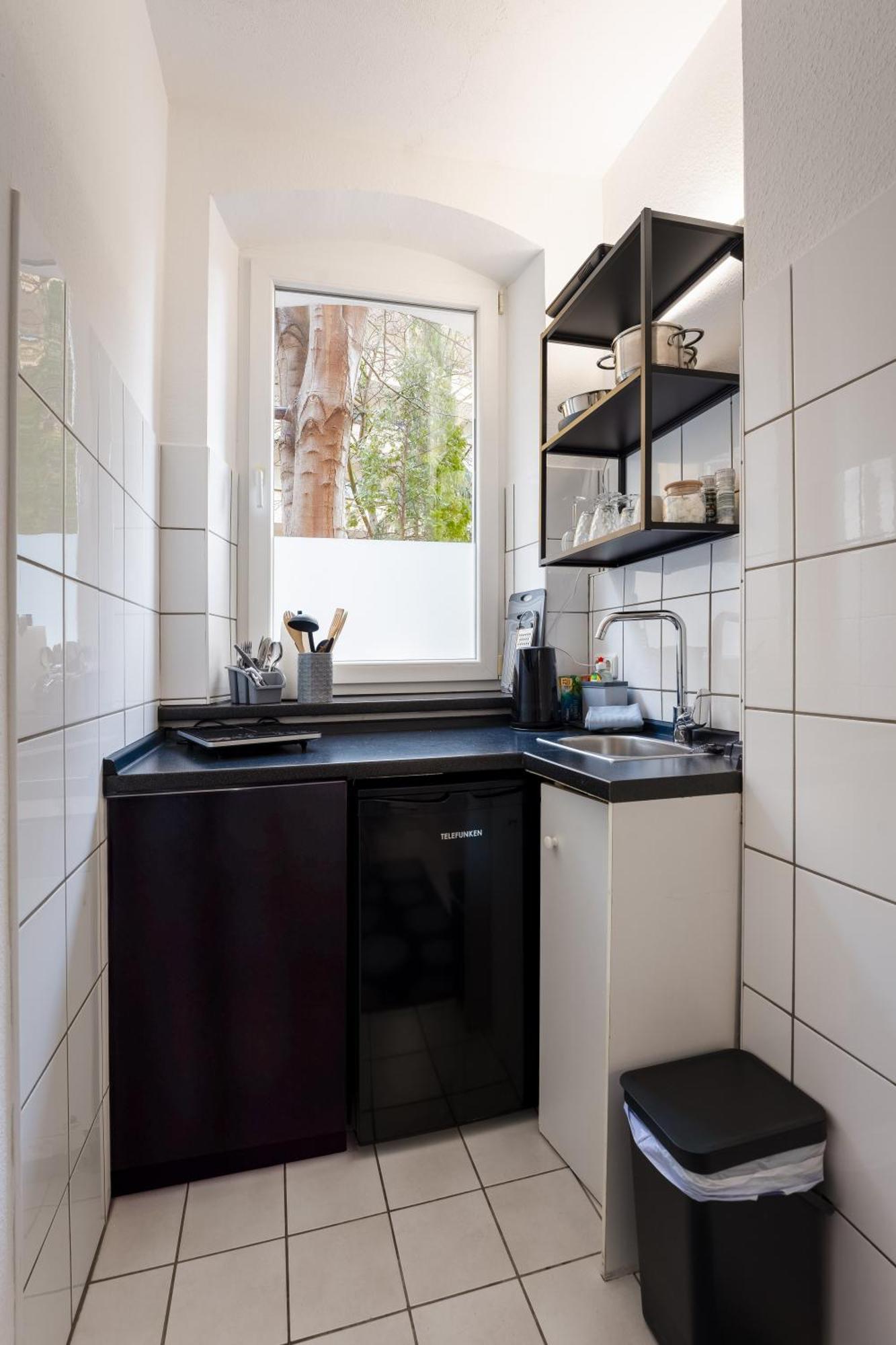 Modern Living Apartment - 3-Zimmer - Nuernberg Nord, Ruhige Seitenstrasse, Fusslaeufig Strassenbahn Luaran gambar